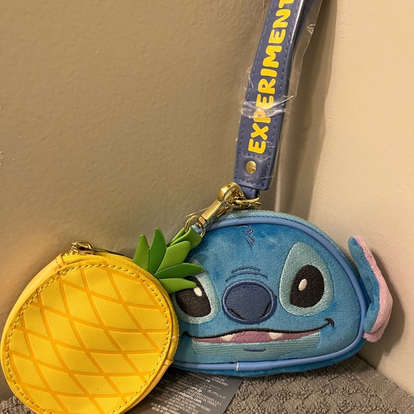 Disney Other - Disney Blue and Yellow Character Coin Purse Set